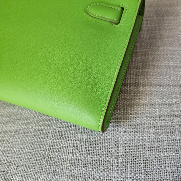 SOLD. Hermes Kelly Cut Apple Green - Picture 8 of 14